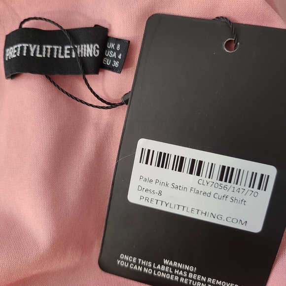 PrettyLittleThing Flared Cuff Satin Dress - Picture 4 of 5